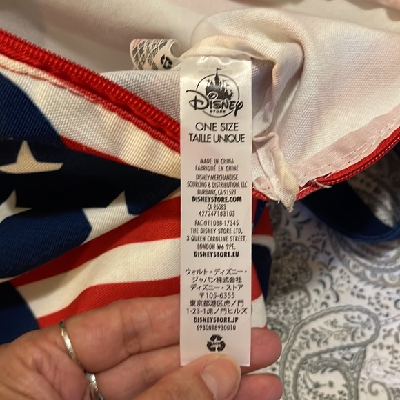 Mickey Mouse Tote - Picture 7 of 11